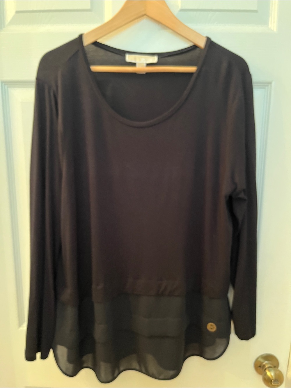 Michael Kors Women's Black Layered Hem Long-Sleeve Viscose (Rayon) Top Plus 1X